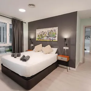 Larios Steps By Ele Apartment